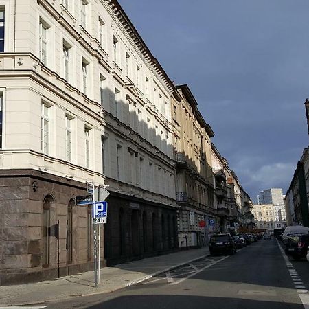 Apartament W Starej Kamienicy Poznan Bagian luar foto