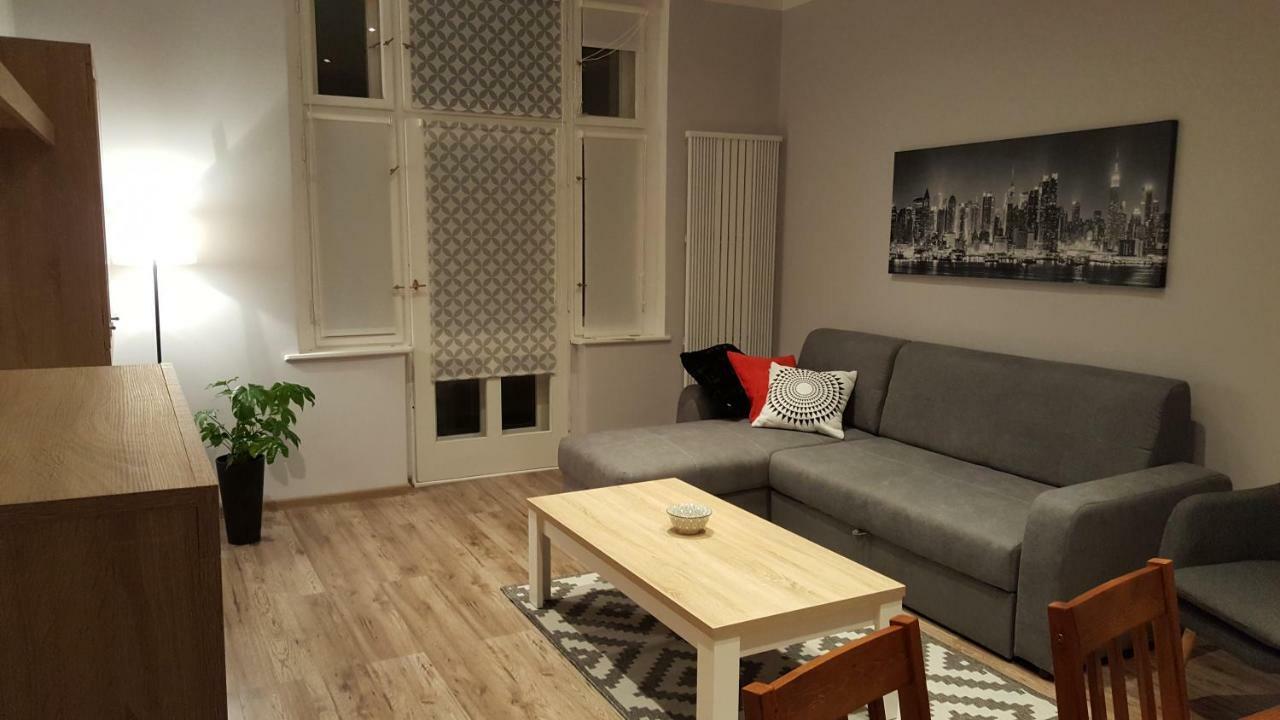 Apartament W Starej Kamienicy Poznan Bagian luar foto