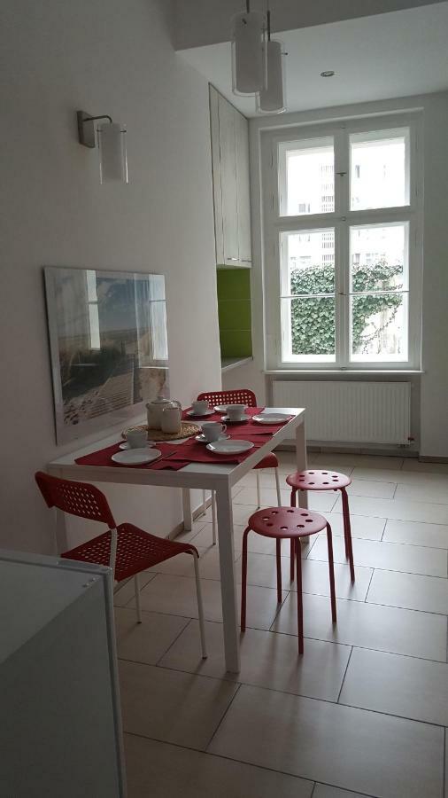 Apartament W Starej Kamienicy Poznan Bagian luar foto